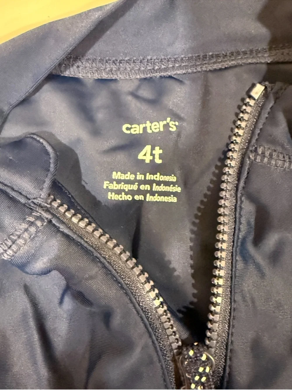 Carter's Navy Rash Guard Size 4T - Picture 5 of 5